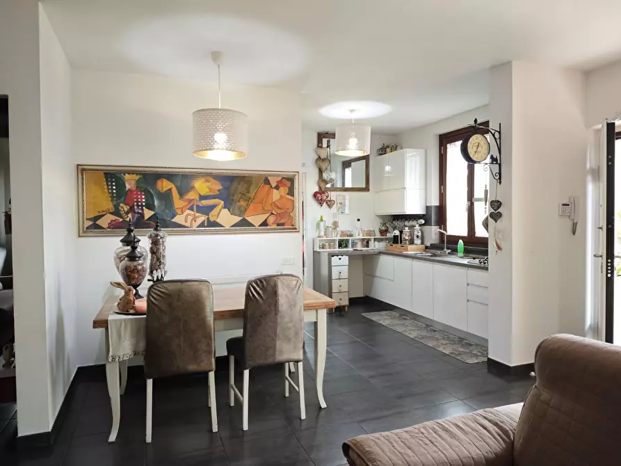 Immagine 15 di Appartamento in vendita  a Pontedera