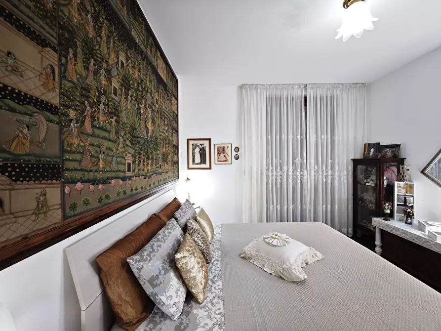 Immagine 24 di Appartamento in vendita  a Pontedera