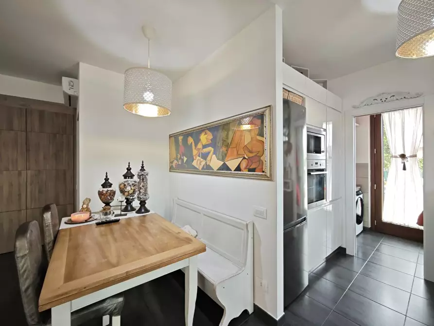 Immagine 3 di Appartamento in vendita  a Pontedera