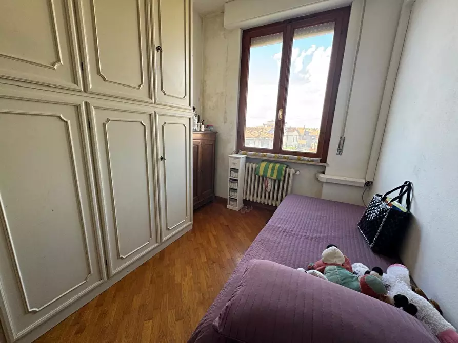 Immagine 12 di Appartamento in vendita  a Pontedera