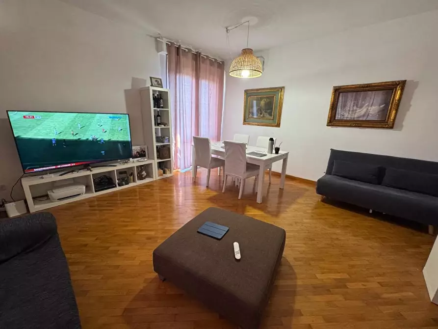 Immagine 5 di Appartamento in vendita  a Pontedera