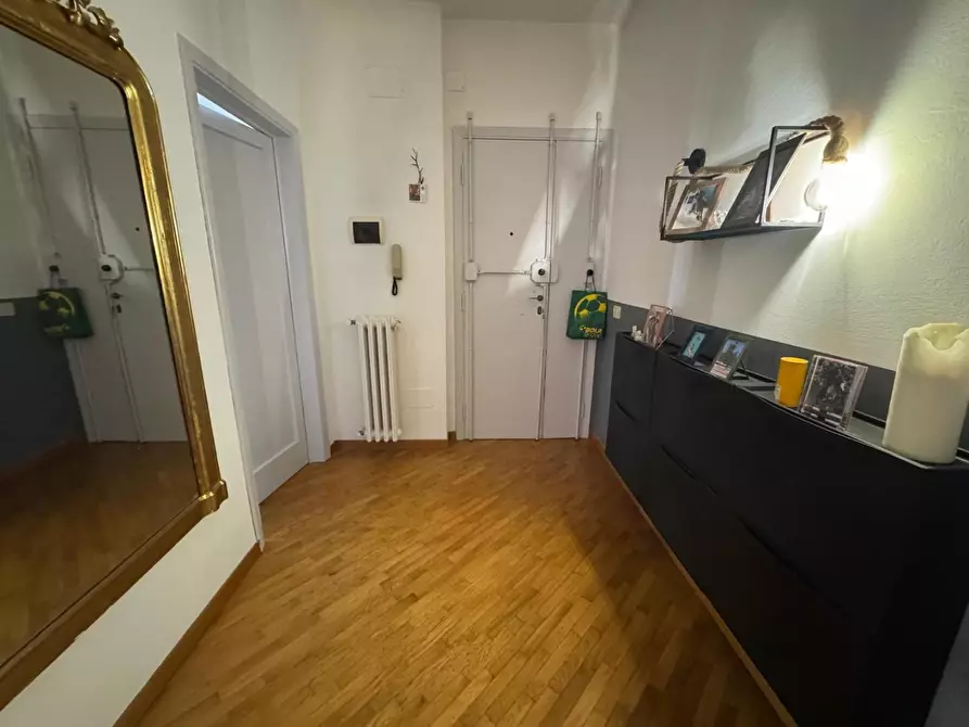 Immagine 2 di Appartamento in vendita  a Pontedera