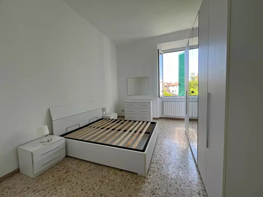 Immagine 7 di Appartamento in vendita  a Livorno