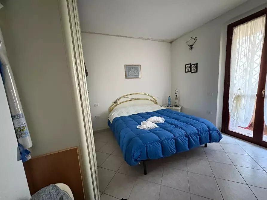 Immagine 2 di Appartamento in vendita  a Casole D'elsa