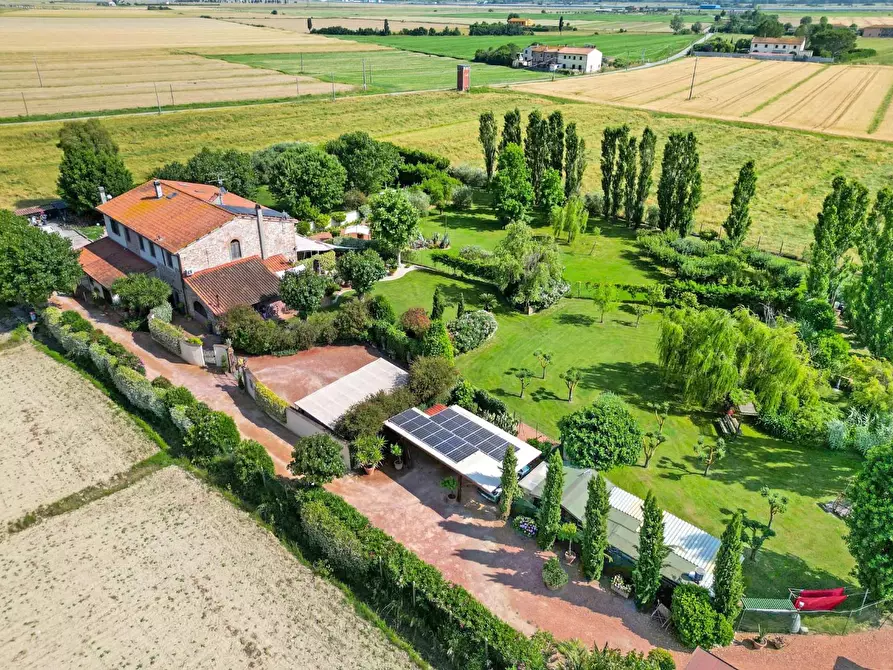 Immagine 1 di Porzione di casa in vendita  a Cascina