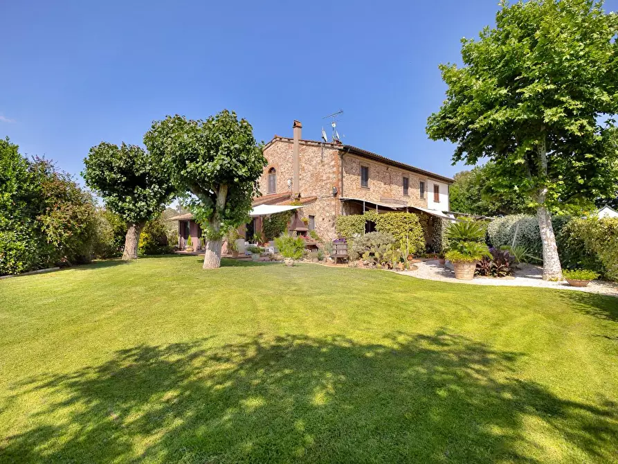 Immagine 43 di Porzione di casa in vendita  a Cascina