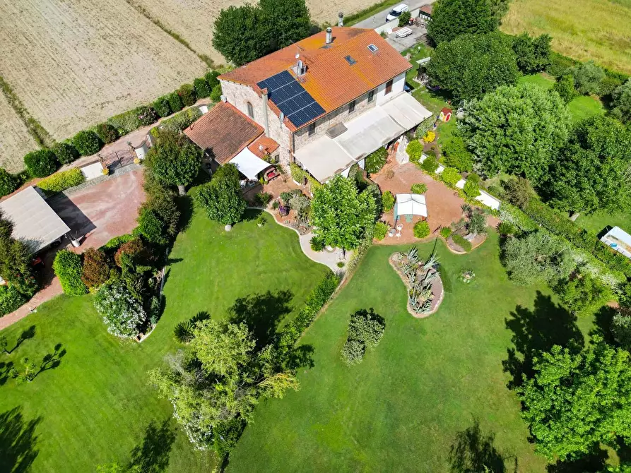 Immagine 2 di Porzione di casa in vendita  a Cascina
