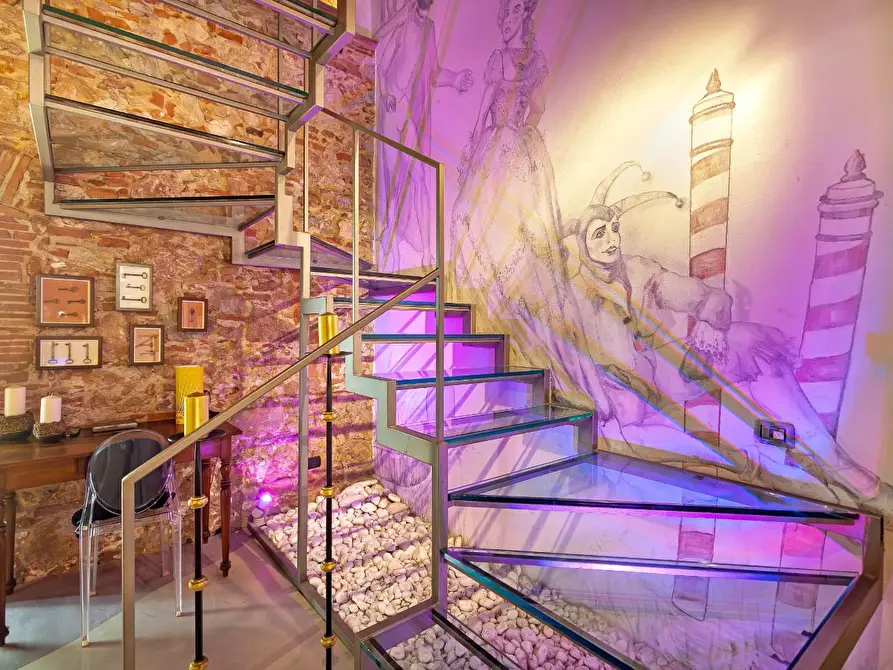 Immagine 30 di Porzione di casa in vendita  a Cascina