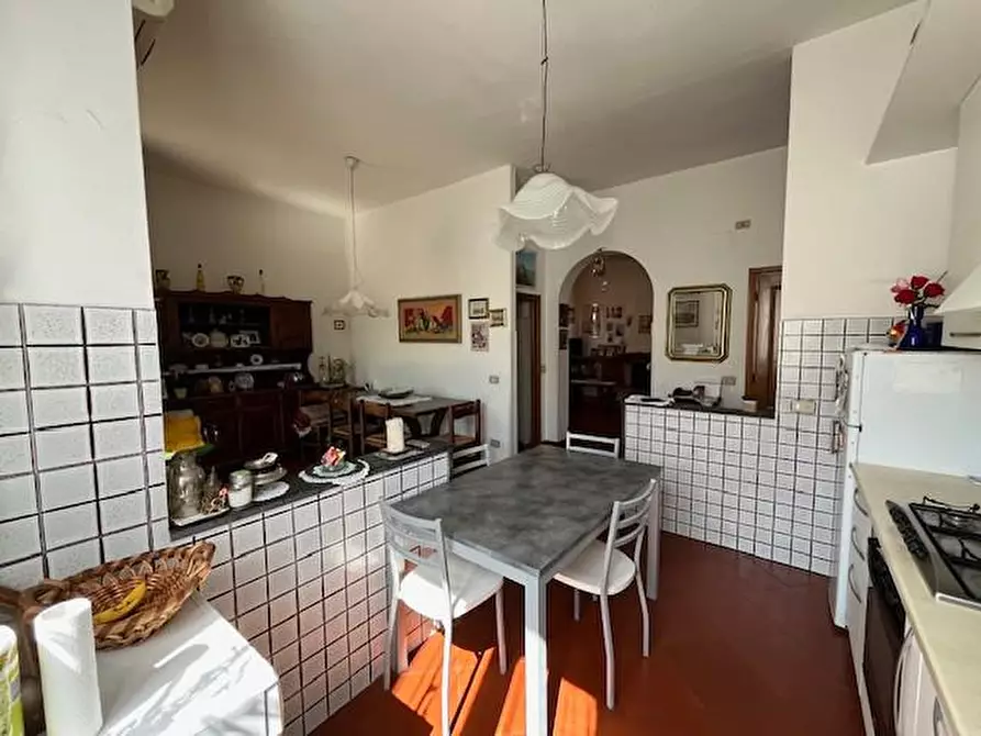 Immagine 3 di Appartamento in vendita  a Pontedera