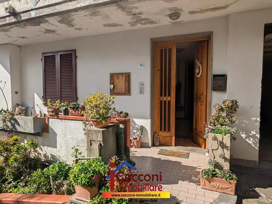 Immagine 1 di Appartamento in vendita  a Lamporecchio