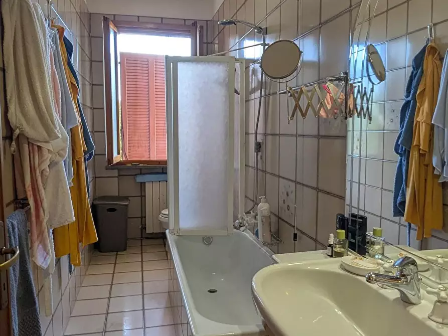 Immagine 15 di Appartamento in vendita  a Lamporecchio