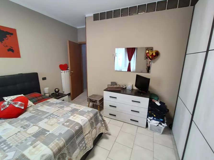 Immagine 9 di Porzione di casa in vendita  a Carrara