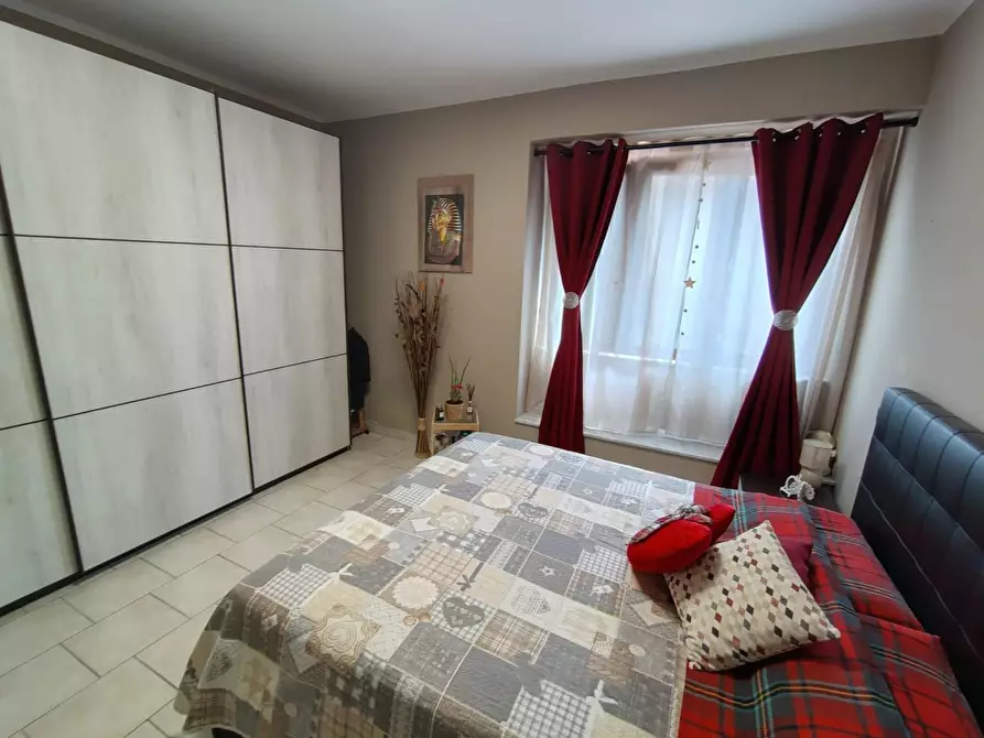 Immagine 14 di Porzione di casa in vendita  a Carrara