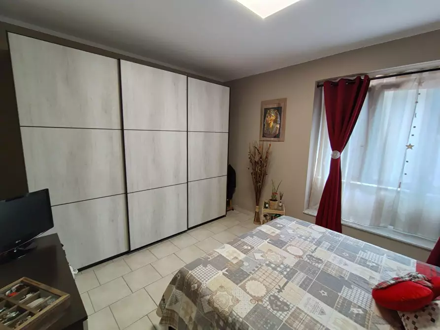 Immagine 6 di Porzione di casa in vendita  a Carrara