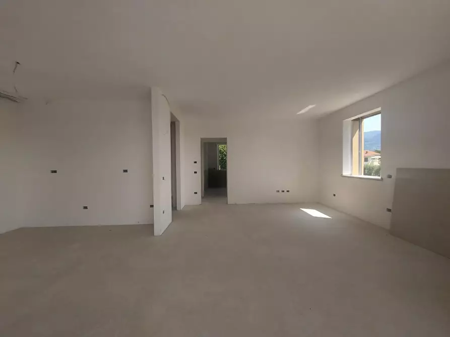 Immagine 4 di Appartamento in vendita  a Capannori