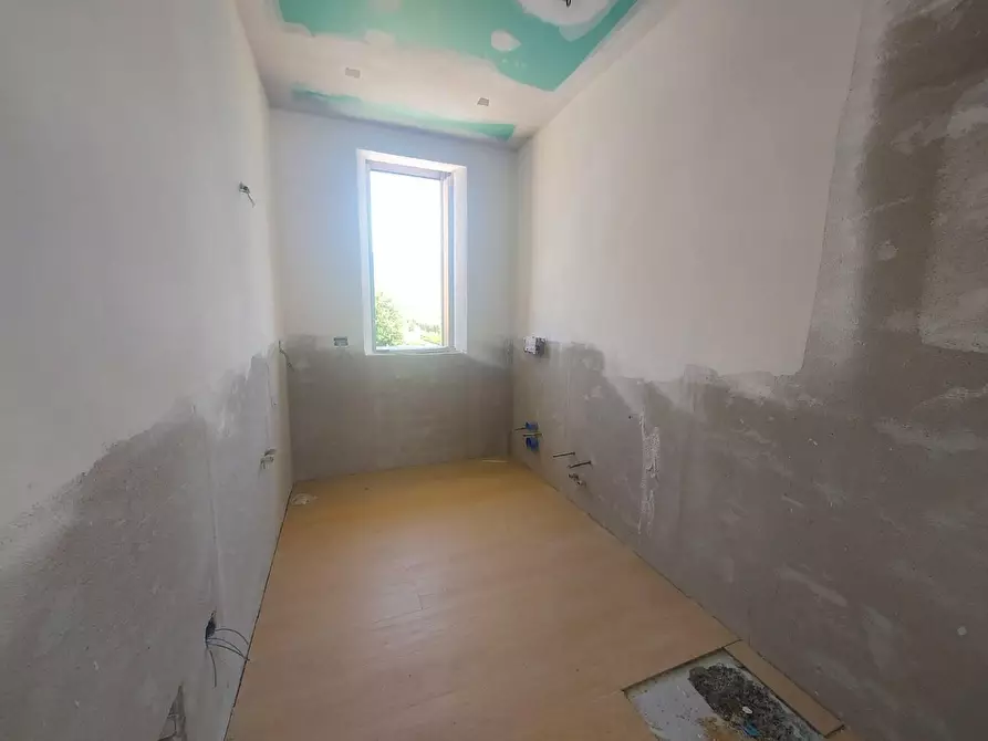 Immagine 15 di Appartamento in vendita  a Capannori