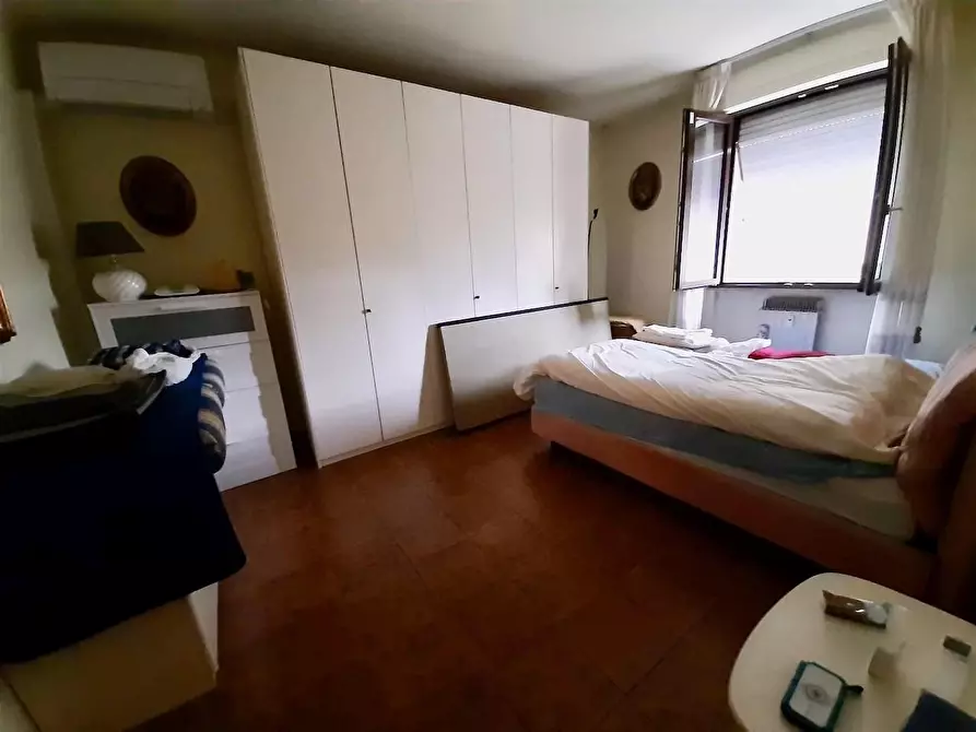 Immagine 4 di Appartamento in vendita  a Pisa