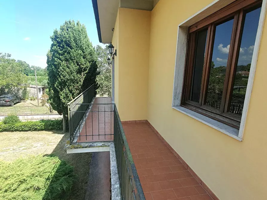 Immagine 48 di Casa bifamiliare in vendita  a Lucca