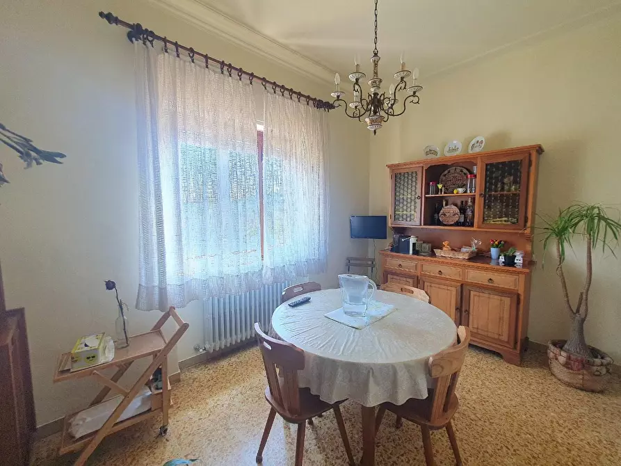 Immagine 53 di Casa bifamiliare in vendita  a Lucca