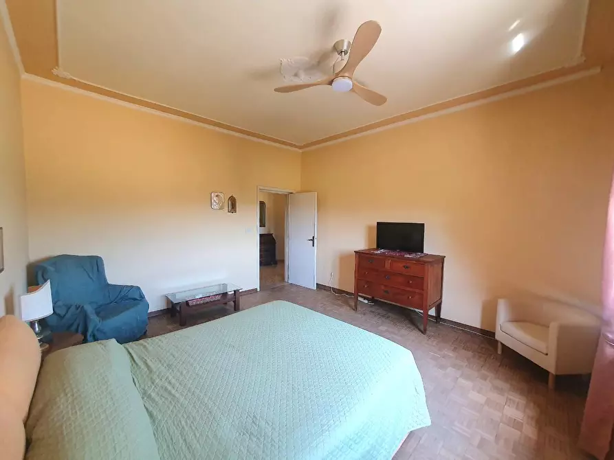 Immagine 73 di Casa bifamiliare in vendita  a Lucca