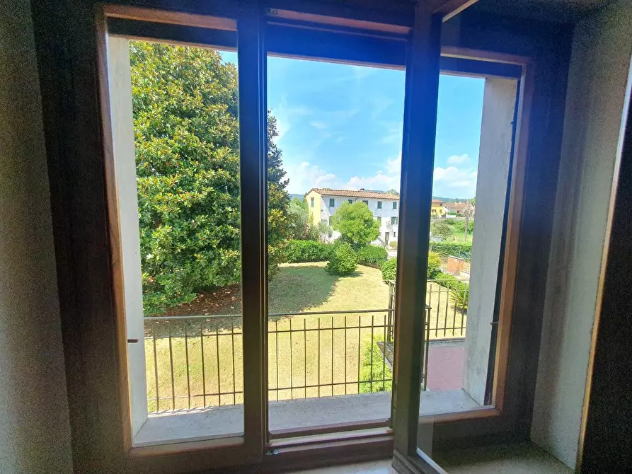 Immagine 66 di Casa bifamiliare in vendita  a Lucca