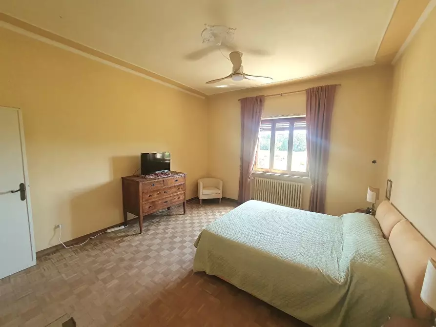 Immagine 72 di Casa bifamiliare in vendita  a Lucca