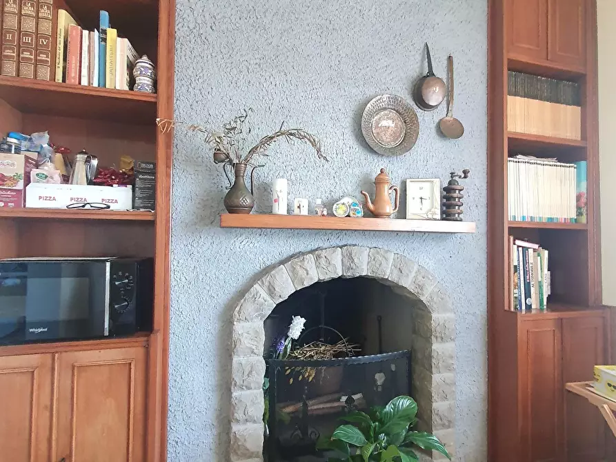 Immagine 54 di Casa bifamiliare in vendita  a Lucca