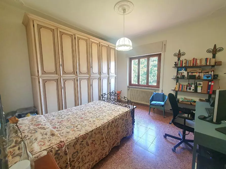 Immagine 64 di Casa bifamiliare in vendita  a Lucca