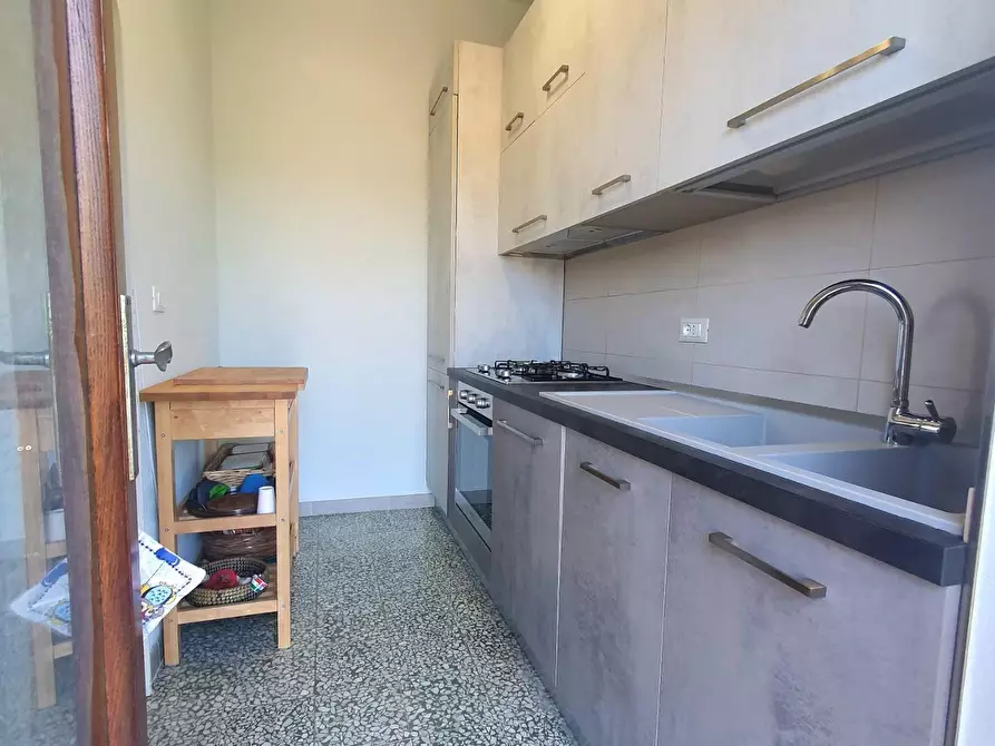 Immagine 56 di Casa bifamiliare in vendita  a Lucca