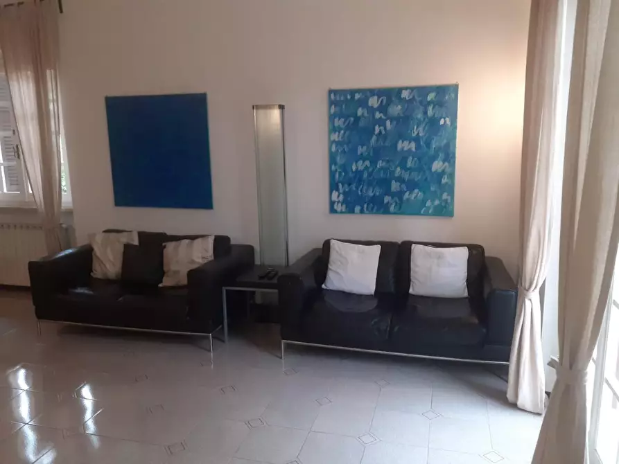 Immagine 6 di Porzione di casa in vendita  a Carrara
