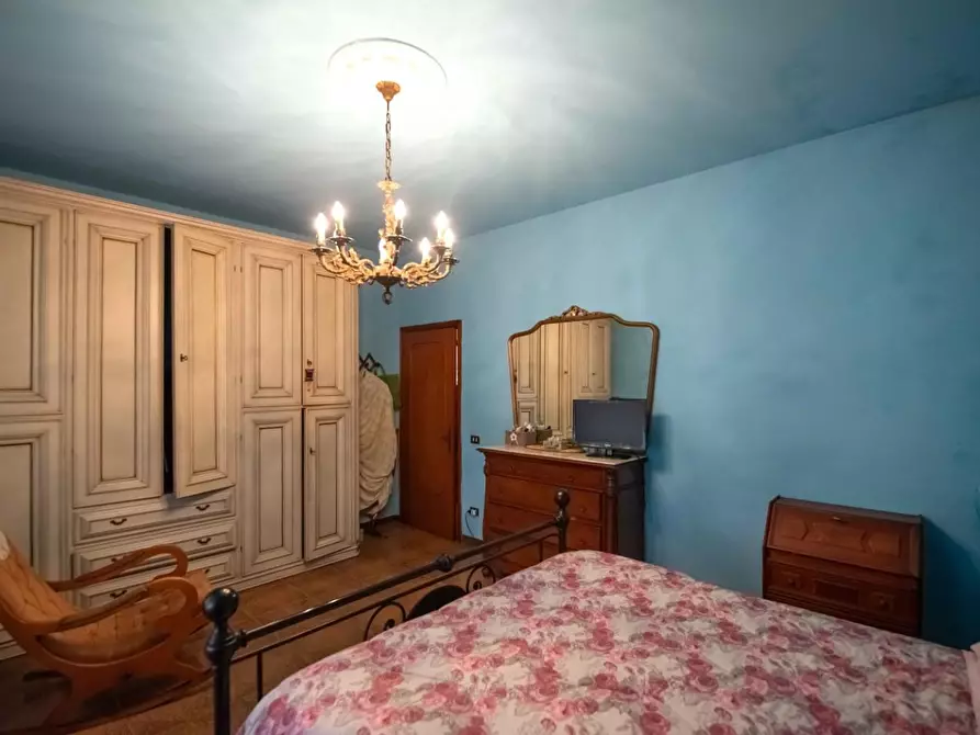 Immagine 16 di Villa in vendita  a Vecchiano