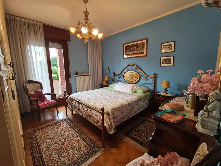 Immagine 20 di Appartamento in vendita  a Lucca