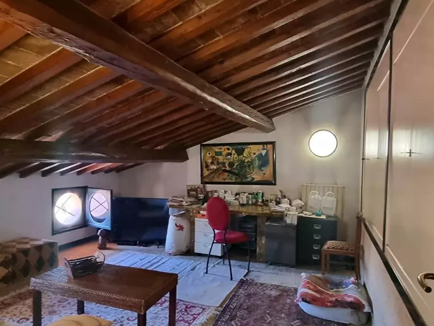 Immagine 14 di Casa indipendente in vendita  a Pisa