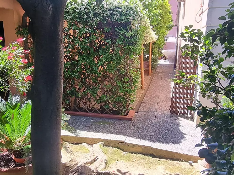 Immagine 27 di Casa indipendente in vendita  a Pisa