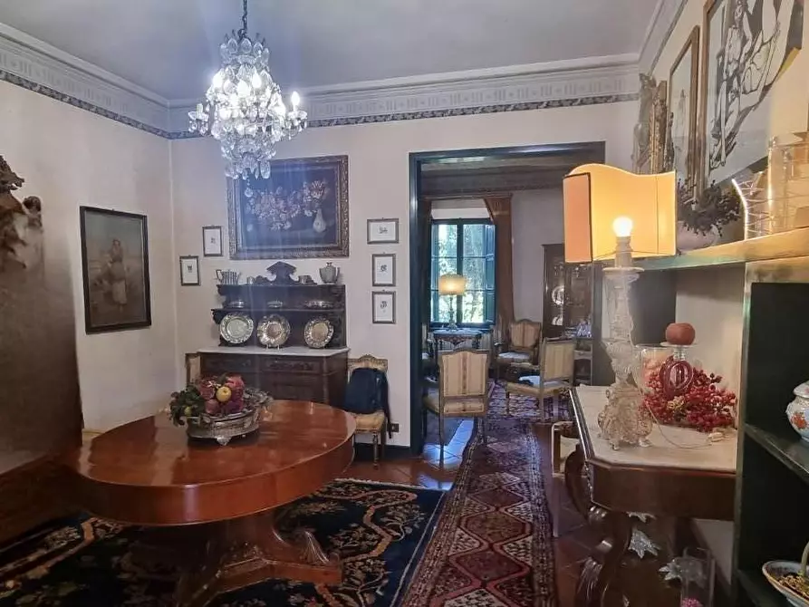 Immagine 9 di Casa indipendente in vendita  a Pisa