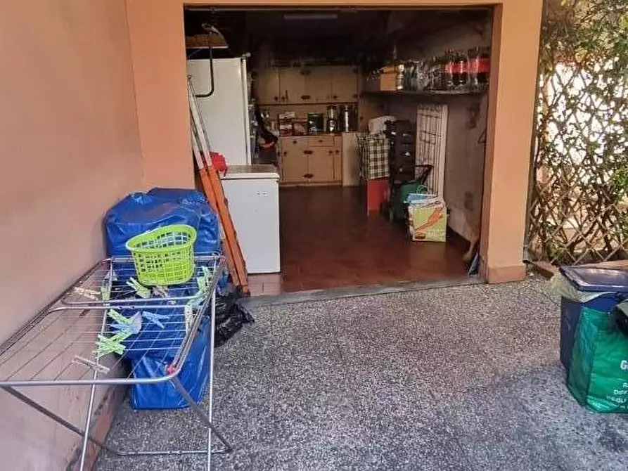 Immagine 28 di Casa indipendente in vendita  a Pisa