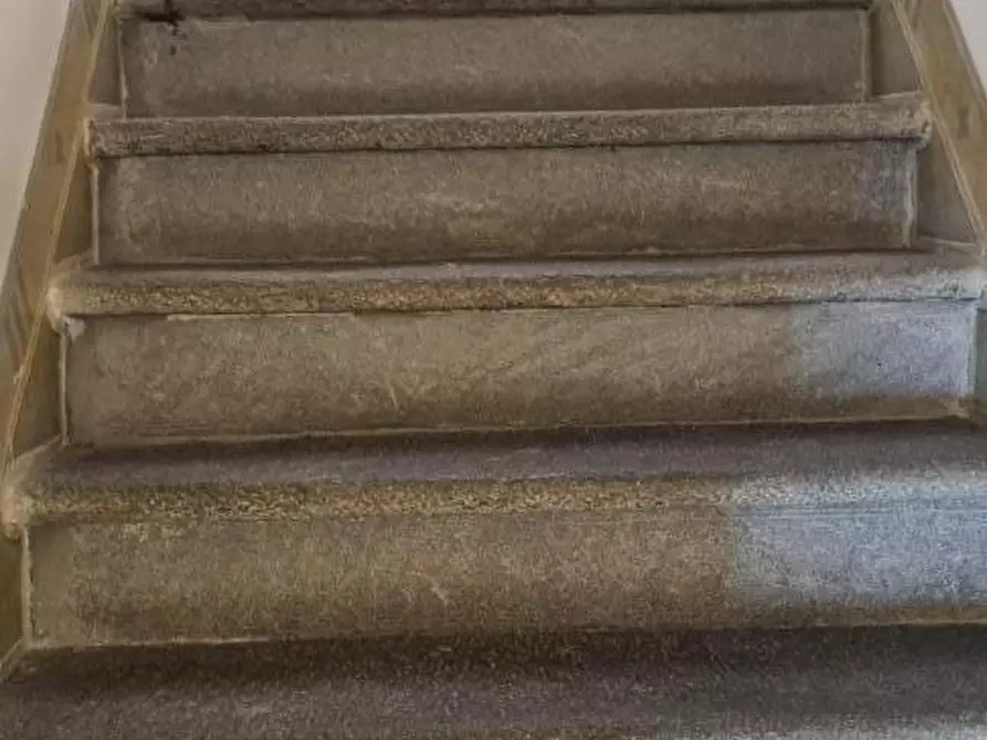 Immagine 13 di Casa indipendente in vendita  a Pisa