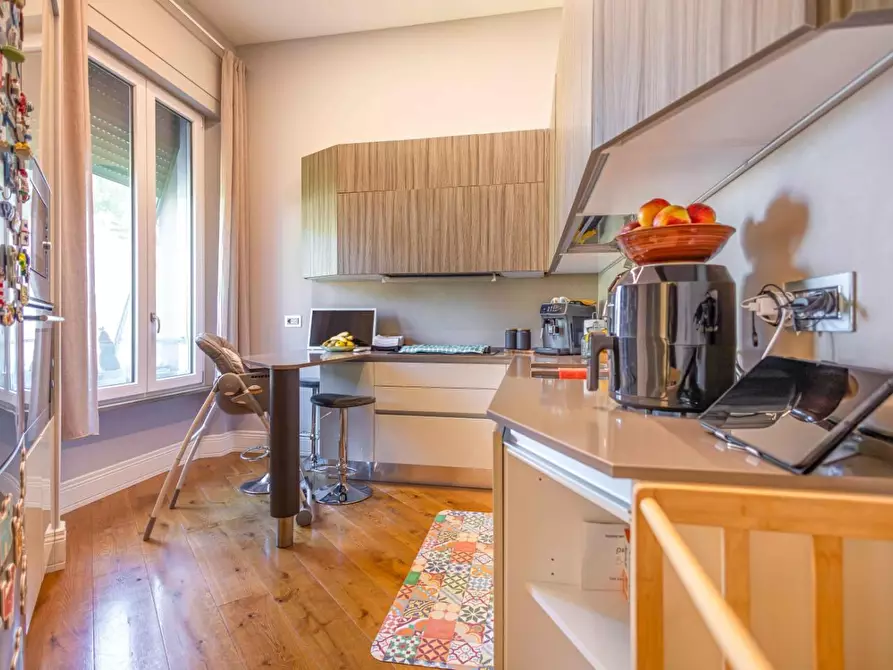 Immagine 9 di Appartamento in vendita  a Livorno