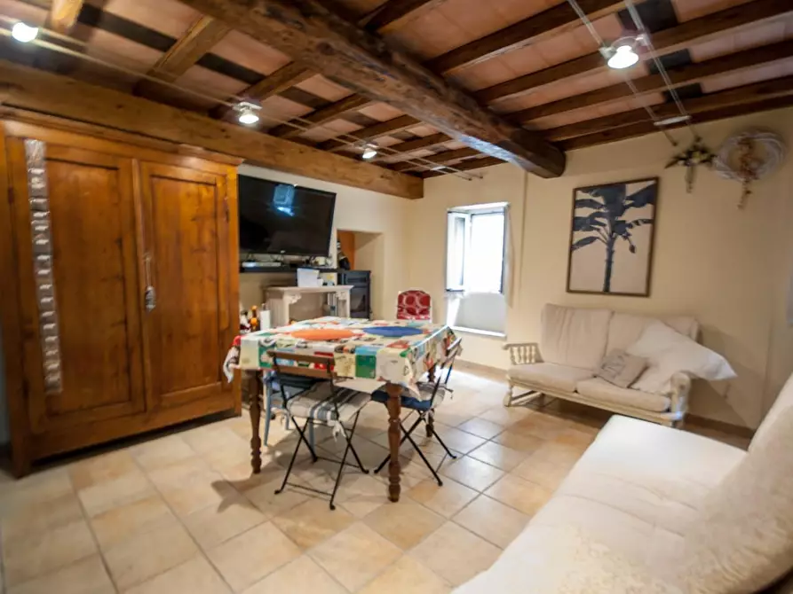 Immagine 4 di Terratetto in vendita  a Massa