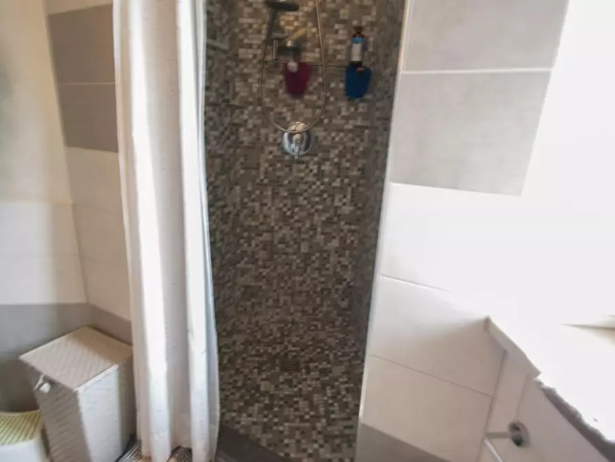 Immagine 18 di Terratetto in vendita  a Massa