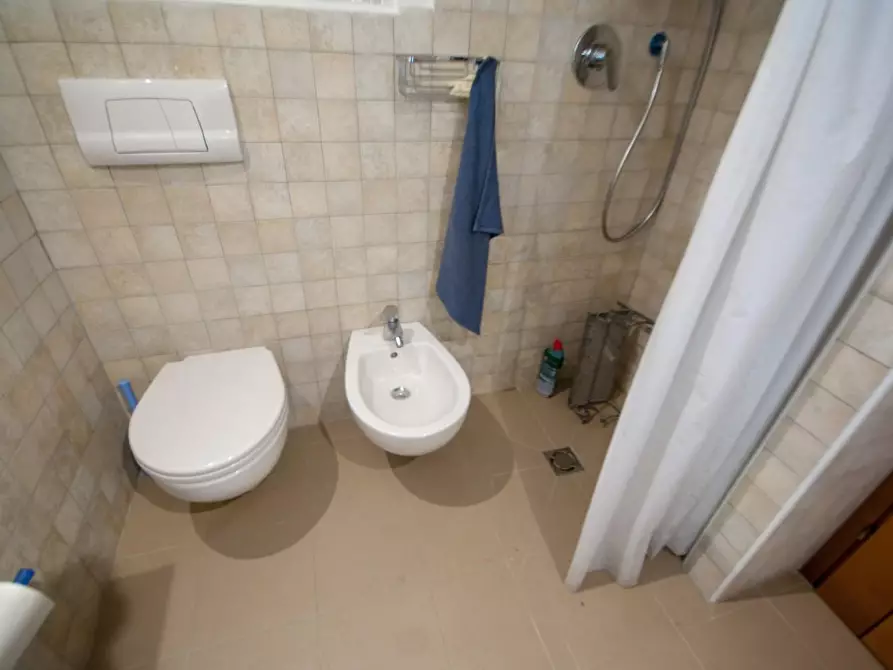 Immagine 27 di Terratetto in vendita  a Massa