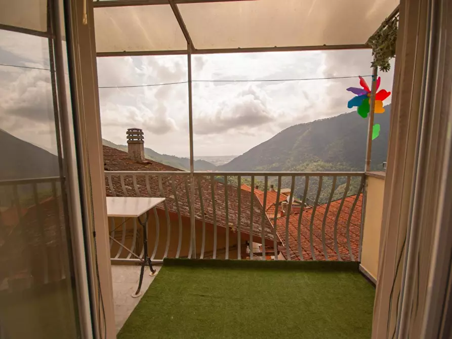 casa indipendente in vendita a Massa in zona Antona