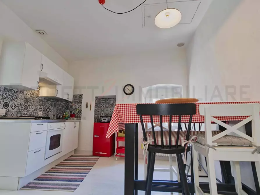 Immagine 15 di Appartamento in vendita  a Suvereto