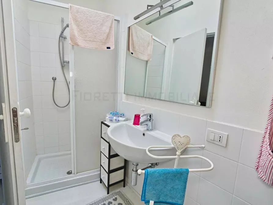 Immagine 21 di Appartamento in vendita  a Suvereto