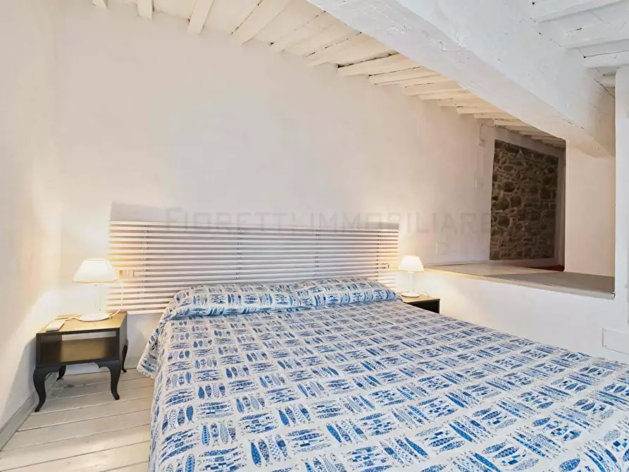 Immagine 24 di Appartamento in vendita  a Suvereto