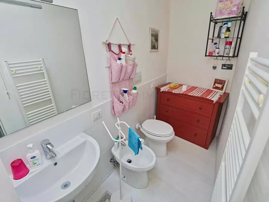 Immagine 20 di Appartamento in vendita  a Suvereto