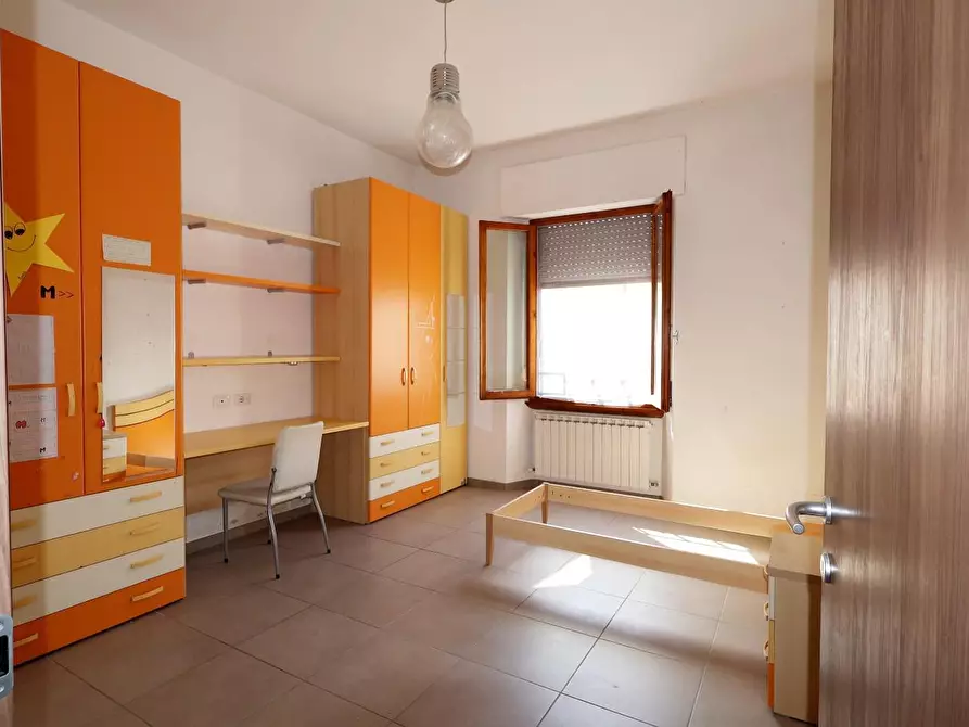 Immagine 11 di Appartamento in vendita  a Poggibonsi