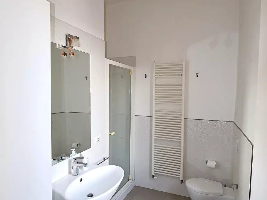 Immagine 14 di Appartamento in vendita  a Poggibonsi