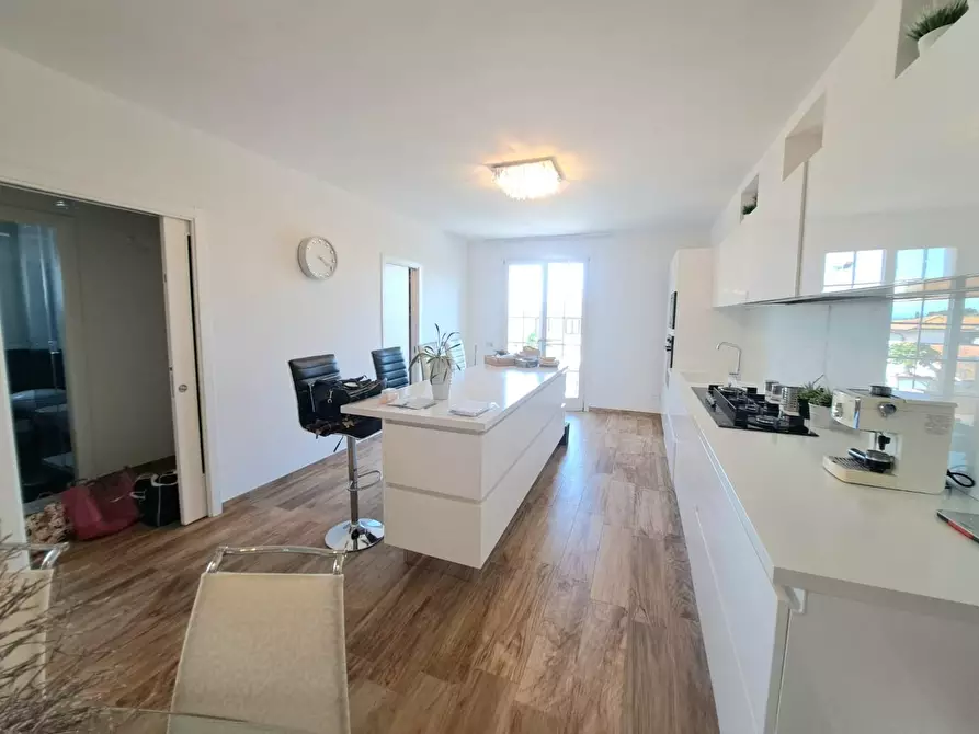 Immagine 3 di Casa bifamiliare in vendita  a Vinci