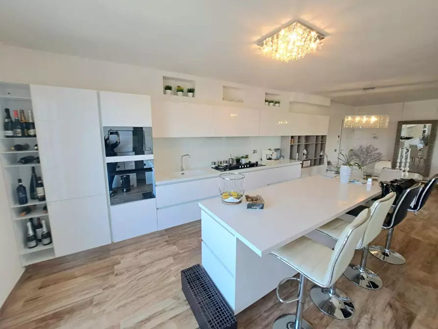 Immagine 11 di Casa bifamiliare in vendita  a Vinci